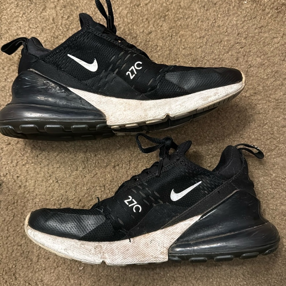 Nike air 270